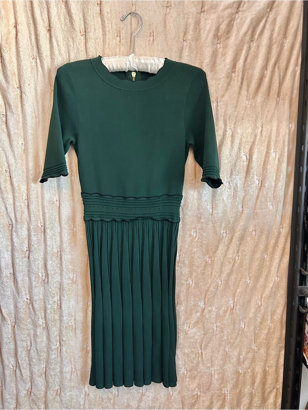 Knit Alice and Olivia dress.